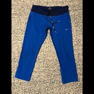 Women’s Nike DRI FIT Crop Leggings SZ L